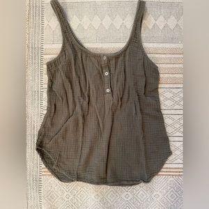 Cloth and Stone Tank